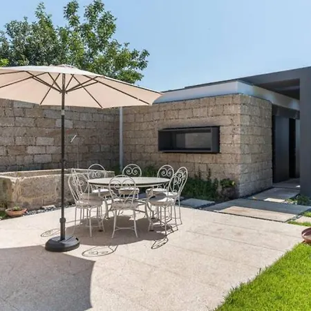 Casa Pelourinho De Louredo With Pool Holiday home Paredes (Porto)