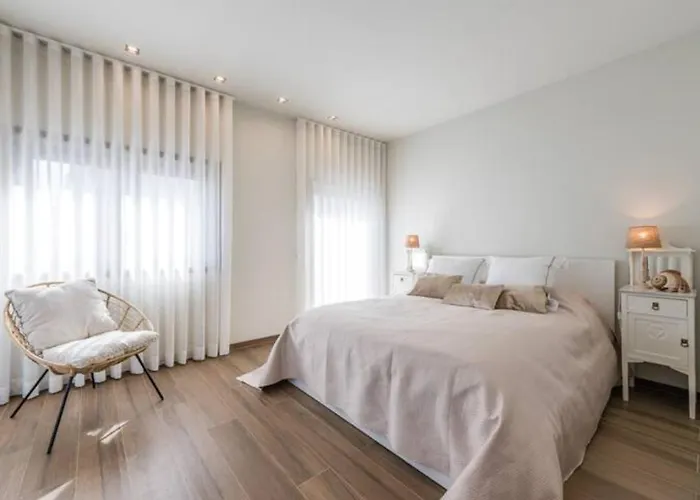 Casa Pelourinho De Louredo With Pool Ferienhaus Paredes (Porto)